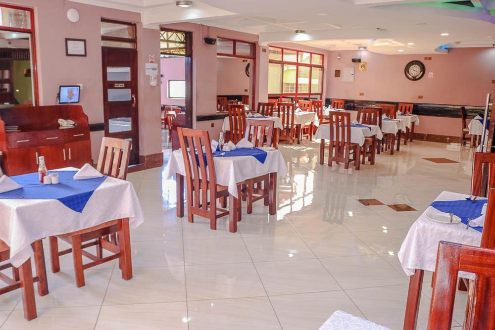 Davana Hotel ナイロビ エクステリア 写真